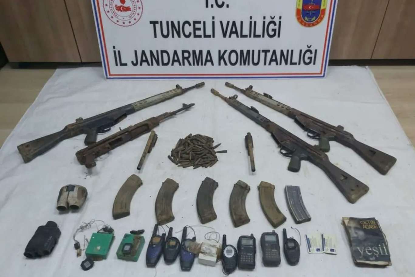 Tunceli’de sığınakta  mühimmat ele geçirildi